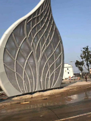 厂家定做艺术造型铝单板树杈装饰