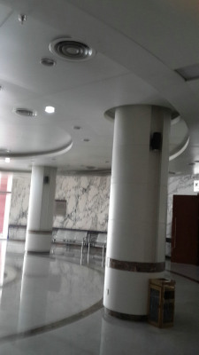 商场圆形包柱铝单板价格酒店圆柱铝单板