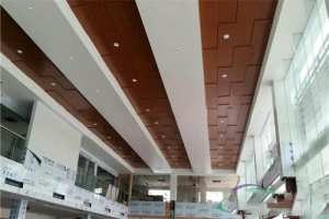 广汽4S店展厅吊顶装饰铝单板外墙铝格栅-铝天花板